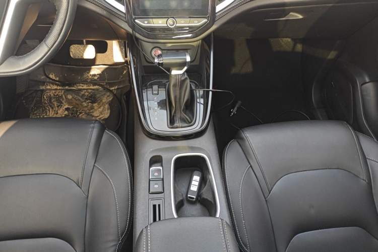 Used Baojun 530 2020 1.5T CVT Prestige Connected Version 7 Seats
