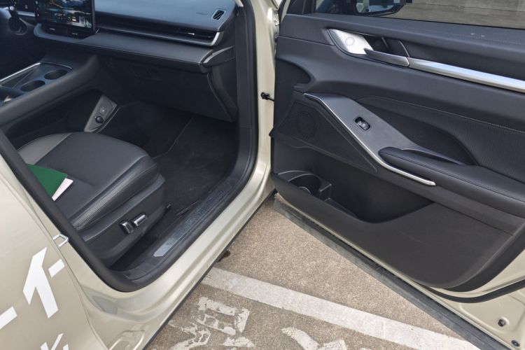 Used Haval H6 2024 1.5T Two-Wheel Drive Ultra
