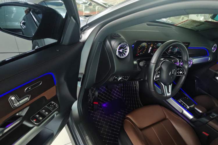 Used Mercedes-Benz GLB 2021 GLB 200 4MATIC
