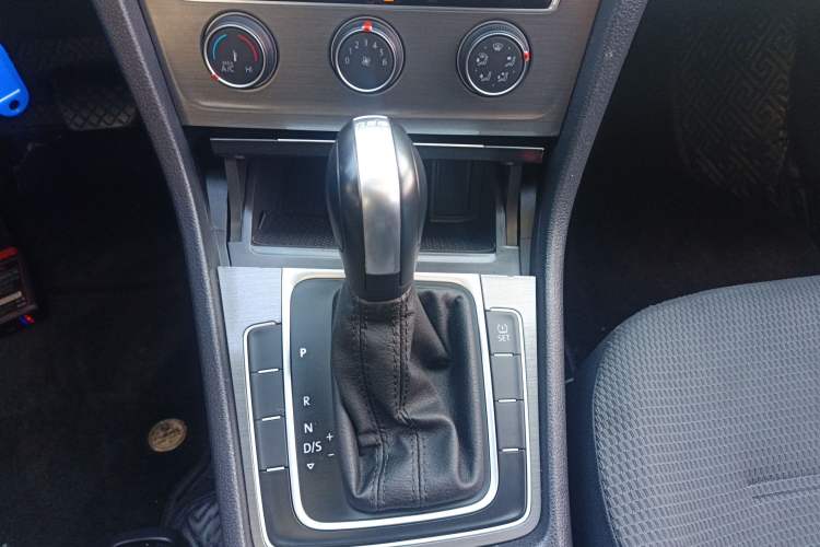 Used Volkswagen Golf 2015 1.4TSI Automatic Comfort Model