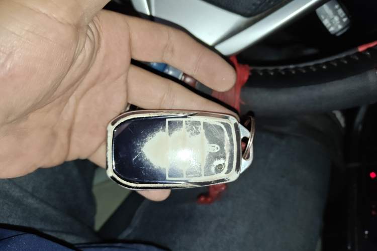 Used Toyota Highlander 2018 2.0T Four-Wheel Drive Prestige Version 7 Seats China V Emission Standard
