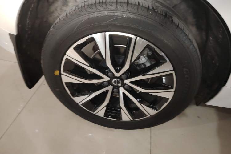 Used Volvo XC60 2023 B5 4x4 Smart Luxury Edition
