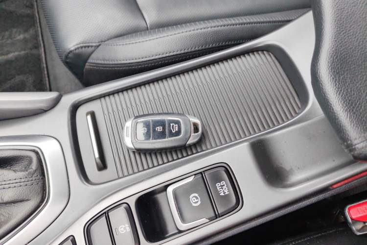 Used Hyundai Lafesta 2019 280TGDi Smart Speed Version China V Standard
