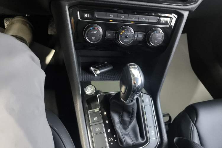 Used Volkswagen Tharu 2020 280TSI Two-Wheel Drive Comfort Edition China VI Standard