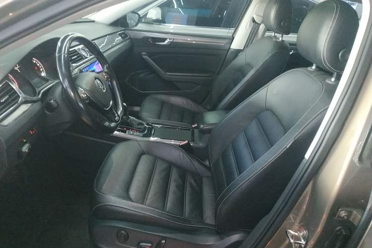 Used Volkswagen Passat 2016 280TSI DSG Prestige Edition
