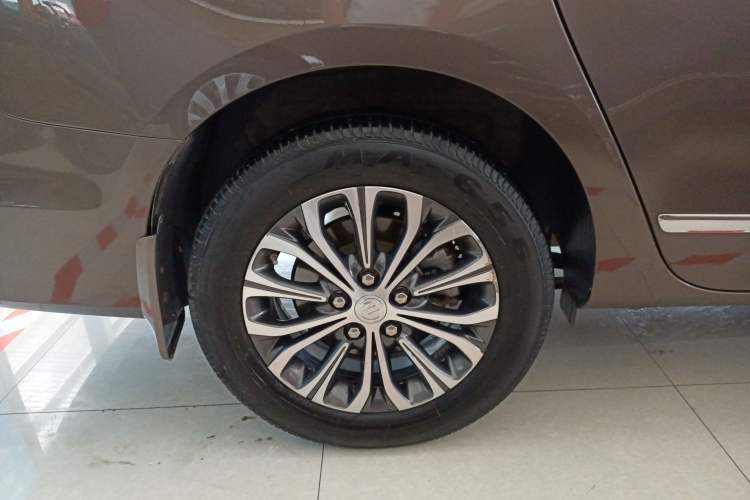 Used Buick GL8 2022 Land Executive Class 652T Prestige Model
