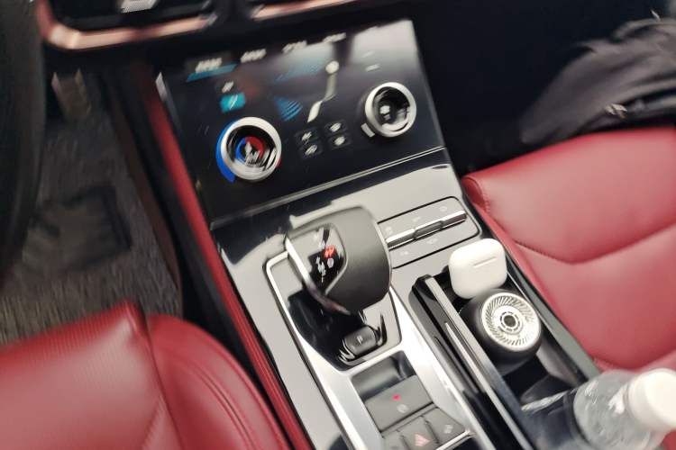 Used JETOUR X70 PLUS 2021 1.6T DCT Tian 7-seater
