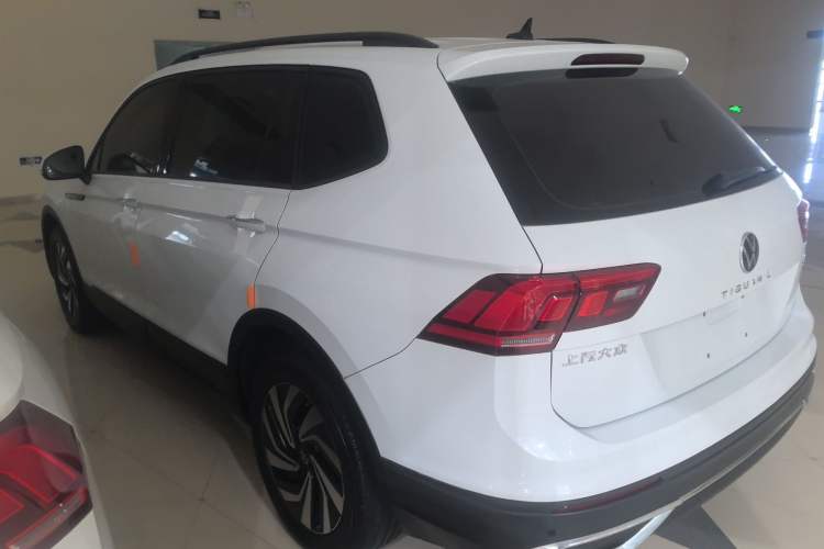 Used Volkswagen Tiguan L 2023 330TSI Automatic Two-Wheel Drive Comfort Edition