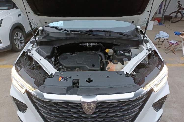 Used Roewe RX5 2023 PLUS 330TGI Automatic Trendsetting Smart Edition