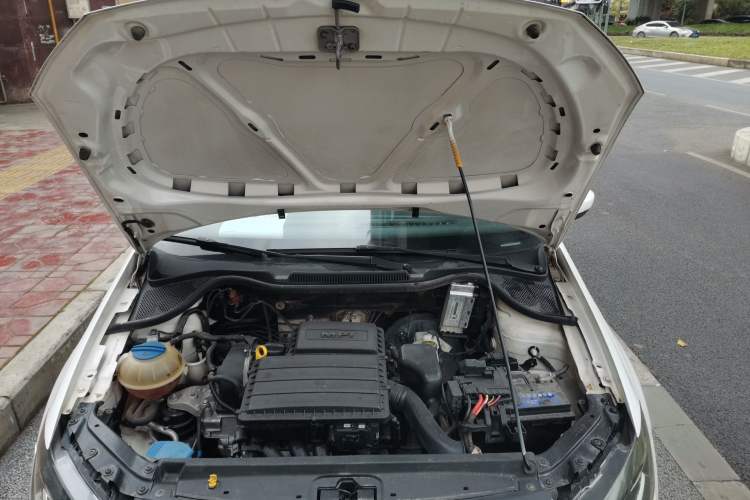 Used Volkswagen Polo 2016 1.4L Automatic Trendy Model
