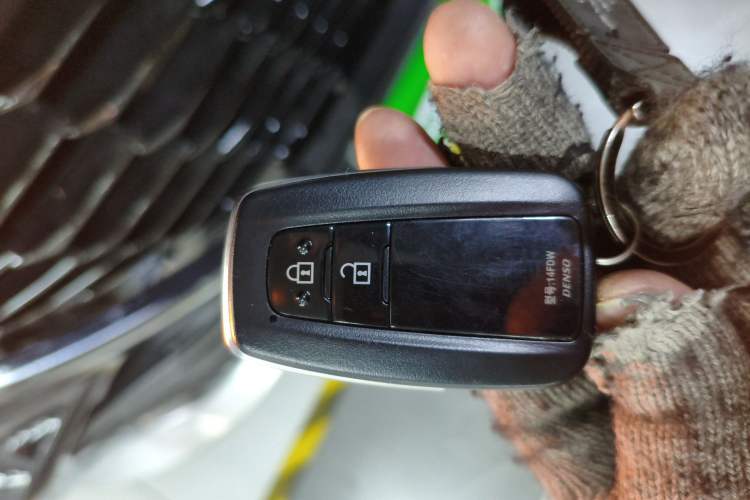 Used Toyota Crown Kluger 2022 2.5L HEV Four-Wheel Drive Luxury Edition
