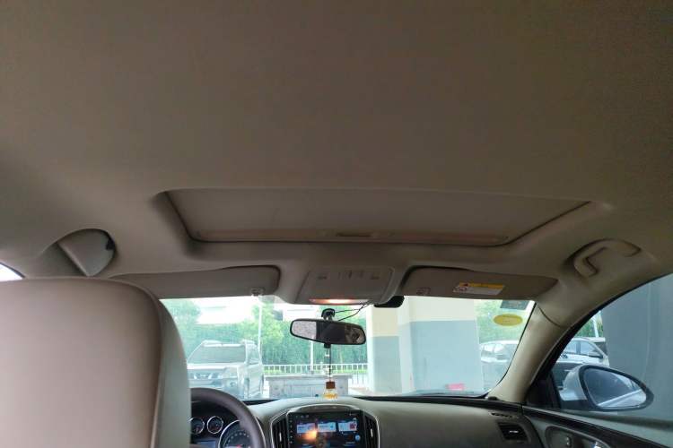 Used Buick Regal 2015 2.0L Leading Fashion Edition
