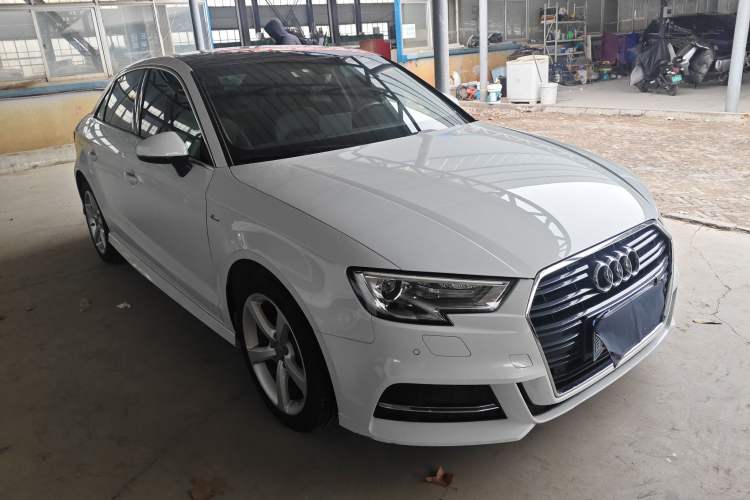 Used Audi A3 2018 30th Anniversary Edition Limousine 35 TFSI Fashion Model
