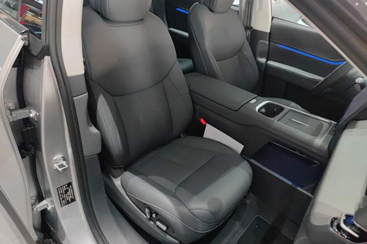 Used XPeng G6 2025 625 Long-Range Max Flagship Edition