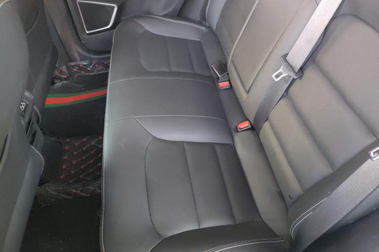 Used Geely Auto Emgrand GL 2017 1.8L DCT Elite Model
