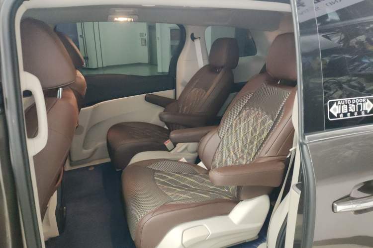 Used Buick GL8 2022 Land Business Class 652T Luxury Model