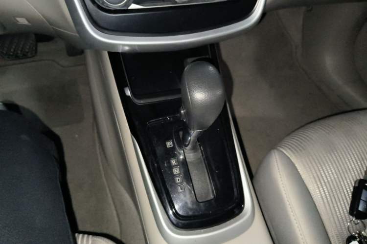 Used Nissan Tiida 2016 1.6L CVT Joyride Edition
