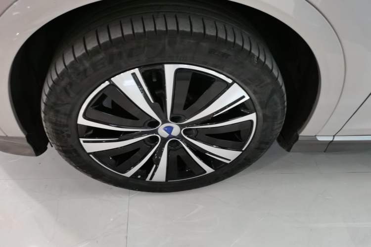 Used Denza N7 2023 with Ultra-Long Range