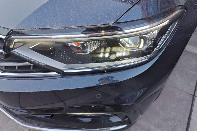 Used Volkswagen Magotan 2023 2 Million Units Commemorative Edition 330TSI DSG Luxury Version
