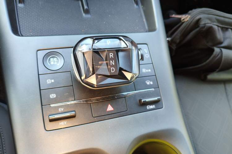 Used BYD Qin PLUS 2025 DM-i Smart Drive 55KM Leading Model