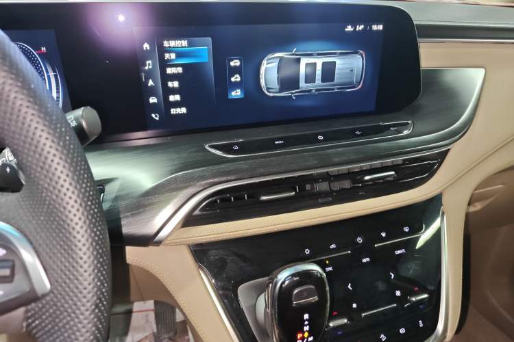 Used Buick GL8 2020 ES Land Cruiser 653T Luxury Model