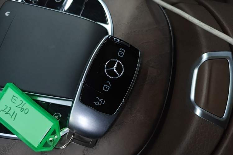 Used Mercedes-Benz E-Class 2023 E 260 L
