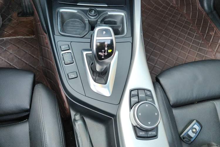 Used BMW 2 Series 2014 M235i
