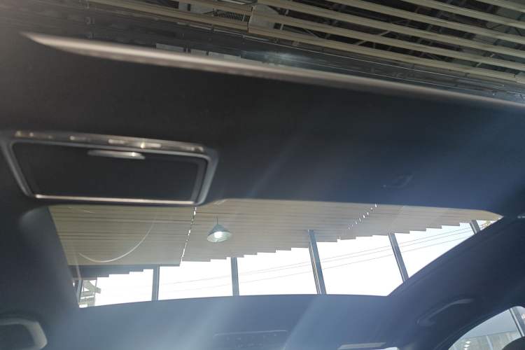 Used Mercedes-Benz S-Class 2014 S 320 L Business Model
