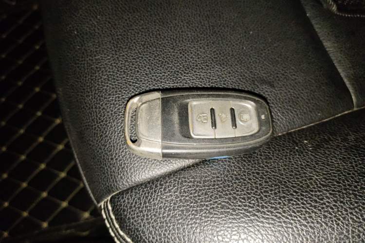 Used Toyota Corolla 2017 Revised Version 1.2T S-CVT GL-i