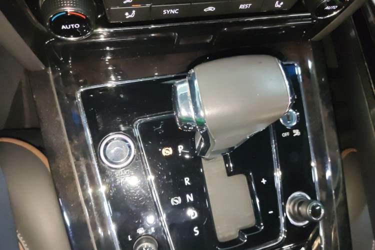 Used Volkswagen Phaeton 2015 3.0L Exclusive Edition