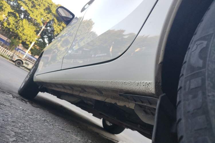 Used Toyota YARiS L 2019 1.5E CVT Dynamic Edition China VI compliant
