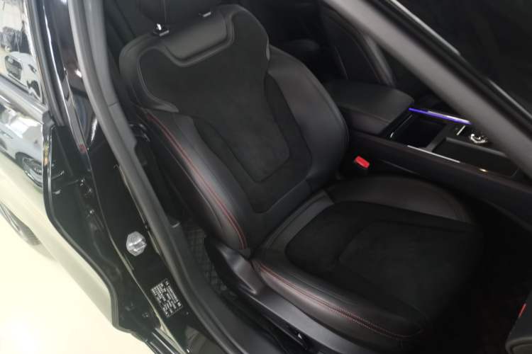 Used Ford Mondeo 2022 Facelift EcoBoost 245 ST-Line
