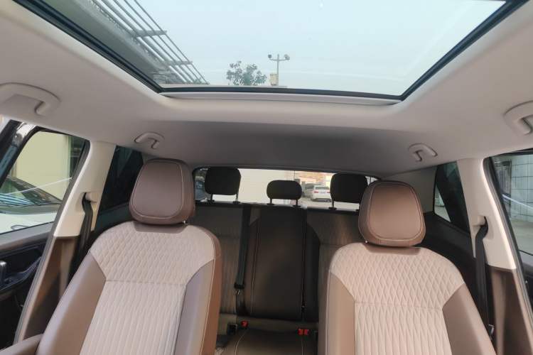 Used Volkswagen Viloran 2024 330TSI Business Edition
