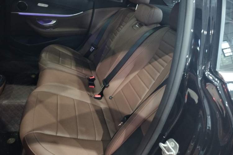 Used Mercedes-Benz E-Class 2023 E 260 L Sport 4MATIC
