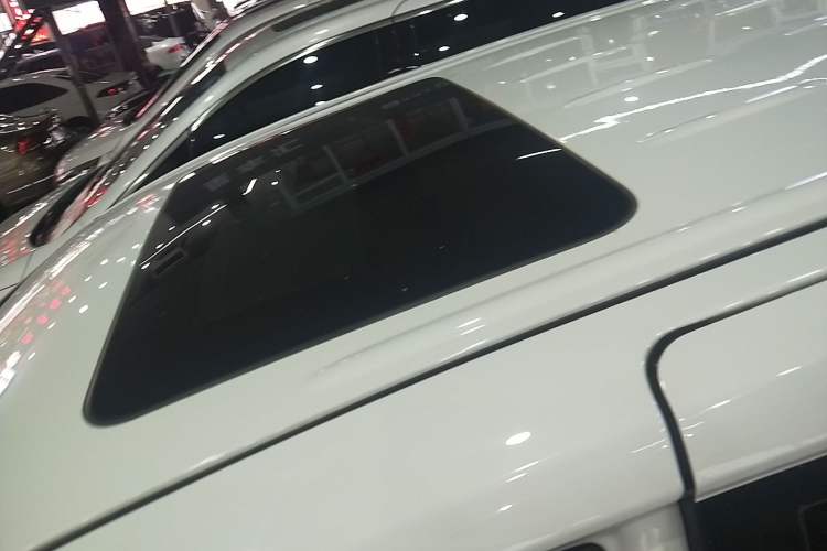 Used Buick GL8 2018 28T Luxury Model China VI Standard
