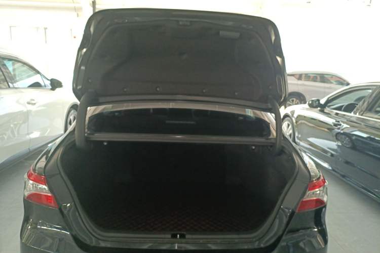 Used Toyota Camry 2019 Revised Version 2.5G Luxury Edition
