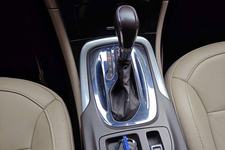 Used Buick Regal 2015 2.0L Elite Fashion Edition
