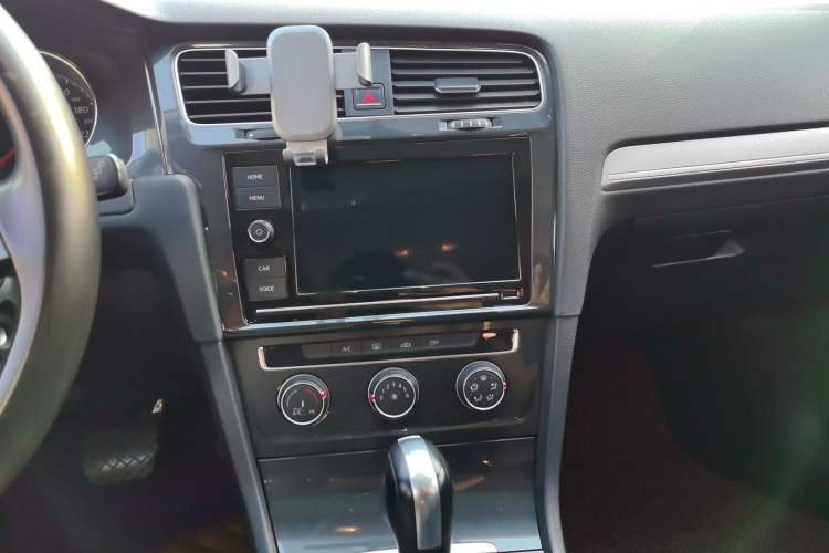 Used Volkswagen Golf 2018 1.6L Automatic Comfort Model
