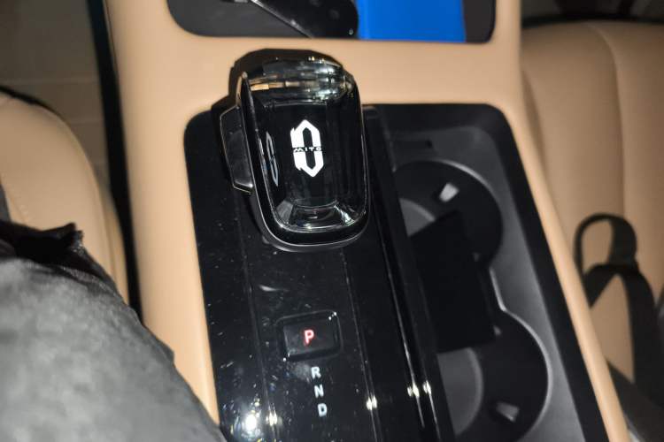 Used Hima AITO M7 2024 1.5T Intelligent Driving 4WD Ultra Version 6 Seats
