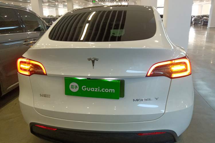 Used Tesla Model Y 2024 Rear-Wheel-Drive Version
