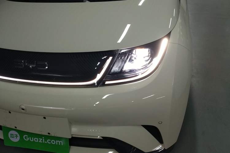 Used BYD Dolphin 2024 Honor Edition 420km Fashion Version
