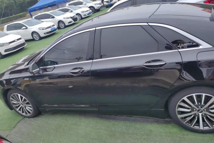 Used Lincoln MKZ 2017 2.0T Luxury Edition
