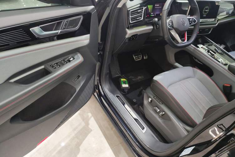 Used Volkswagen Teramont X 2024 380TSI Four-Wheel Drive Longxiang Edition
