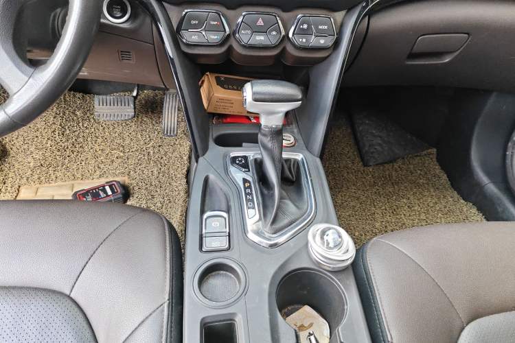 Used GAC Trumpchi GS4 2017 235T Automatic Two-Wheel Drive Luxury Smart Connectivity Version
