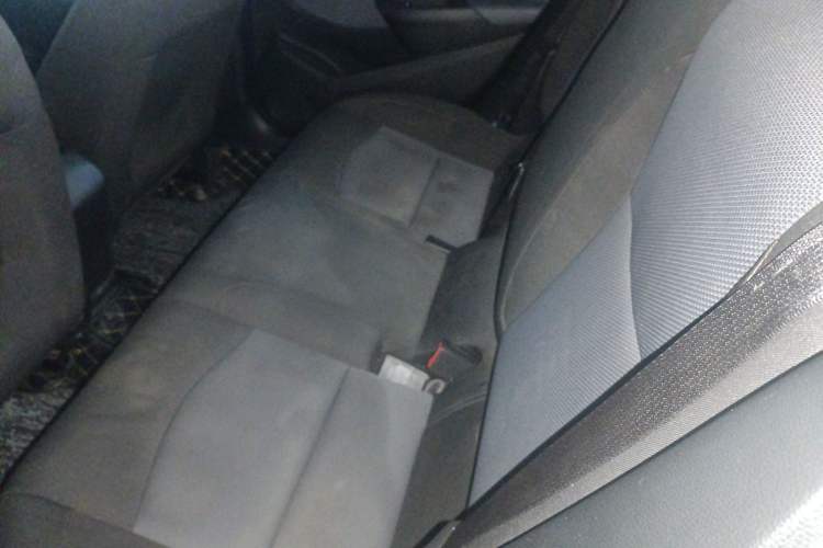 Used Chevrolet Cruze 2018 320 Automatic Pioneer Sunroof Edition
