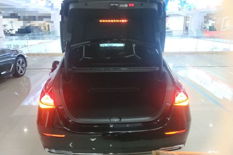 Used Mercedes-Benz E-Class 2025 E 300 L Luxury Model