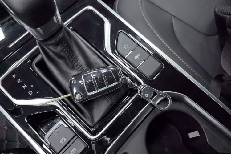 Used Chery Arrizo 5 2025 Excellence Version 1.5L CVT Fashionable Edition
