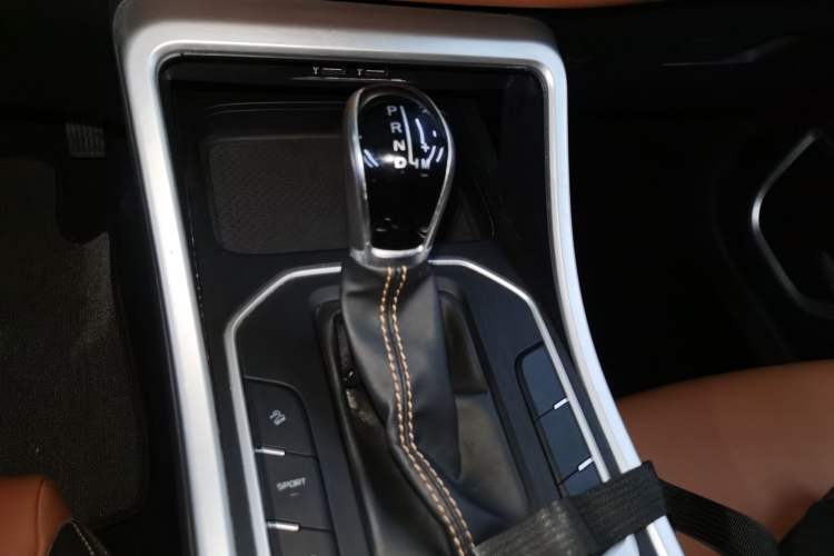 Used Geely Auto Vision X6 2020 1.4T CVT Luxury Edition