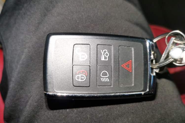 Used Jaguar XEL 2024 2.0T 250 PS R-DYNAMIC S Ebony Black Sport Edition
