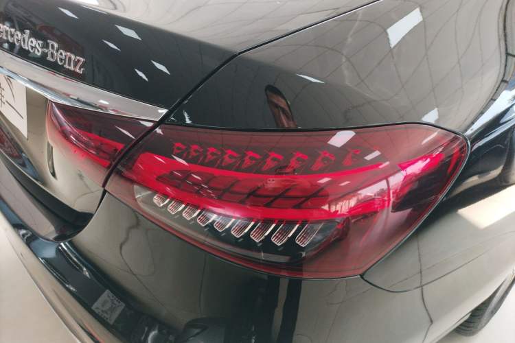 Used Mercedes-Benz E-Class 2022 Updated E 300 L Luxury Edition